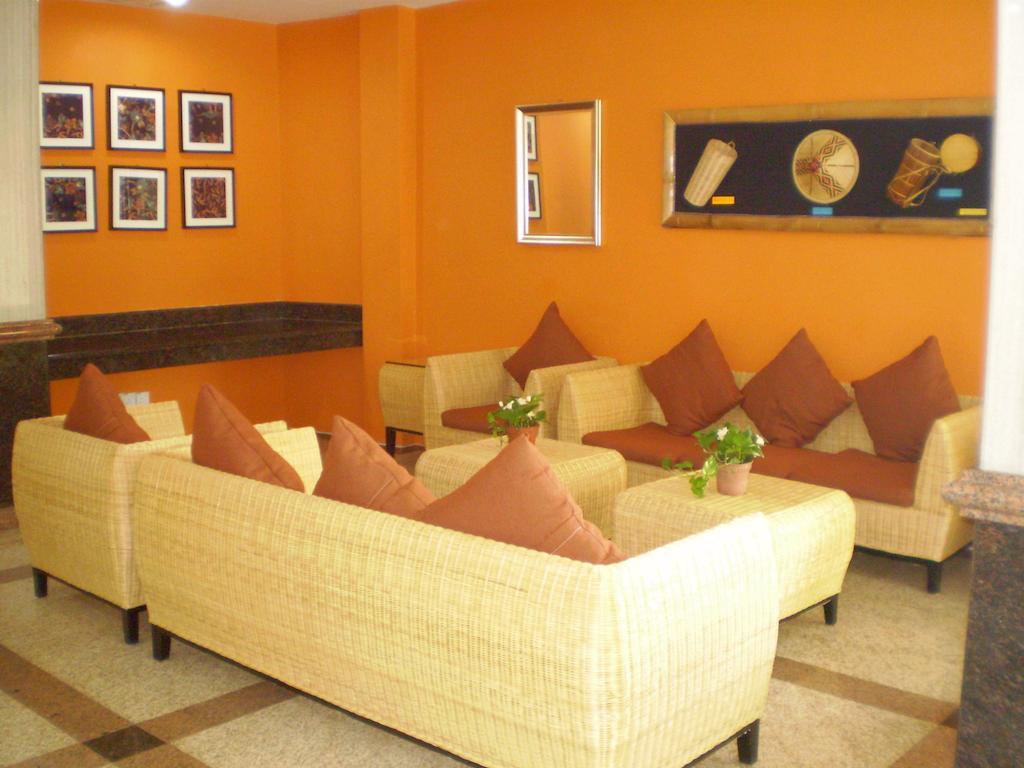 Tang Dynasty Lodge Tuaran エクステリア 写真